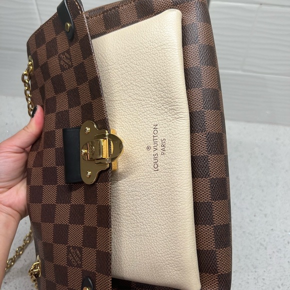 LOUIS VUITTON 
Damier Ebene Vavin PM Creme. - Picture 12 of 16